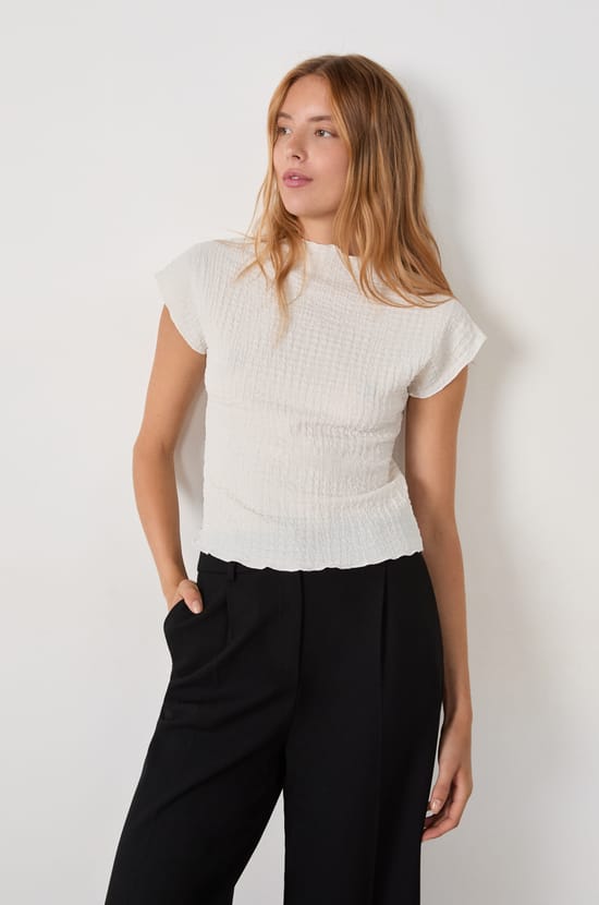 T-shirt manches courtes effet gaufré;${refinementColor}