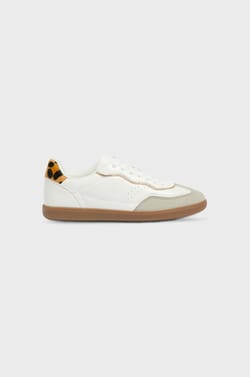 Leopard print sneakers;${refinementColor}