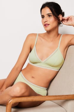 Bra triangular de algodón sin aros;${refinementColor}