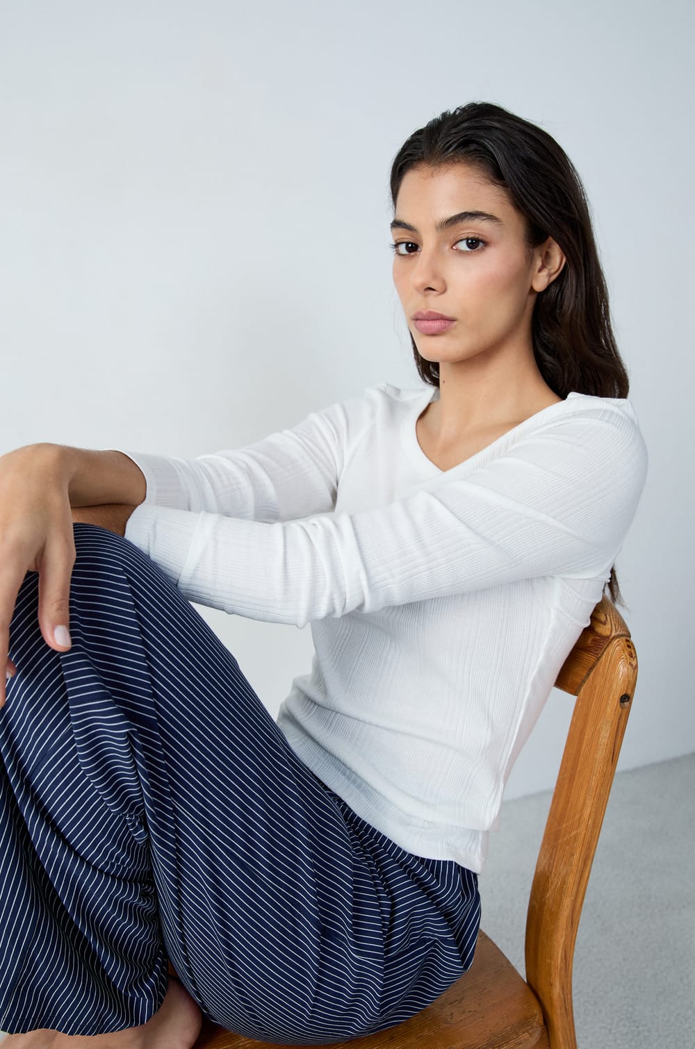 Long-sleeved ribbed cotton T-shirt;${refinementColor}