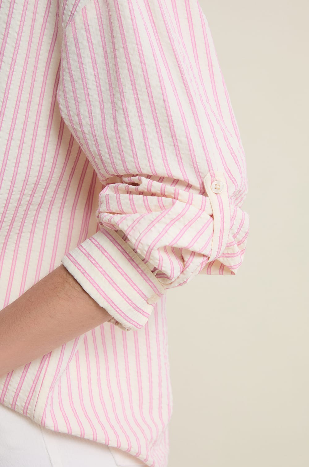 Chemise &agrave; rayures;${refinementColor}