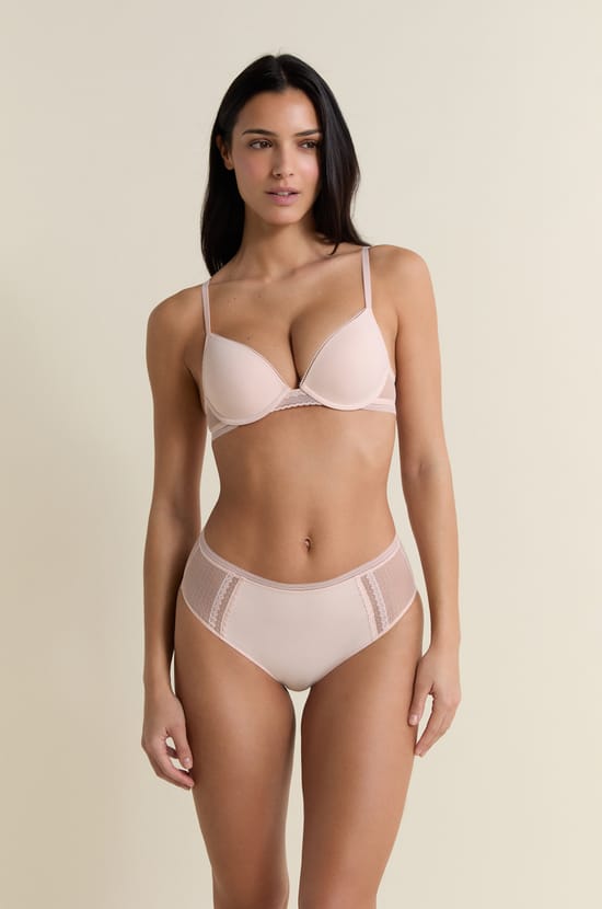 Soutien-gorge N.2 - Le push-up plongeant avec d&eacute;tails en dentelle;${refinementColor}