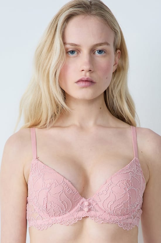 Soutien-gorge N.2 - Le push-up plongeant en dentelle;${refinementColor}