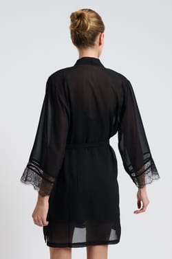 Deshabillé satiné;${refinementColor}