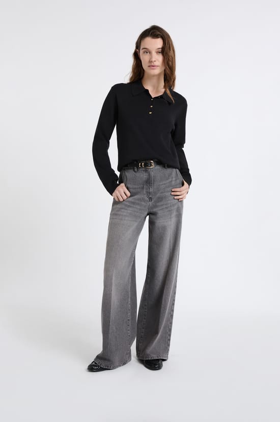 Pull col polo avec boutons dor&eacute;s;${refinementColor}