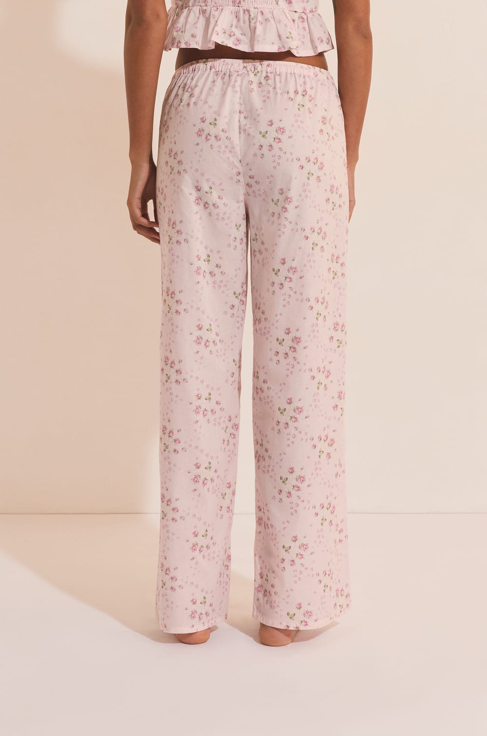Pantalon de pyjama &agrave; motifs fleuris;${refinementColor}
