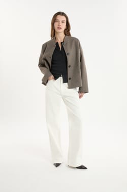 Mantel mit Kn&ouml;pfen aus Wolle;${refinementColor}