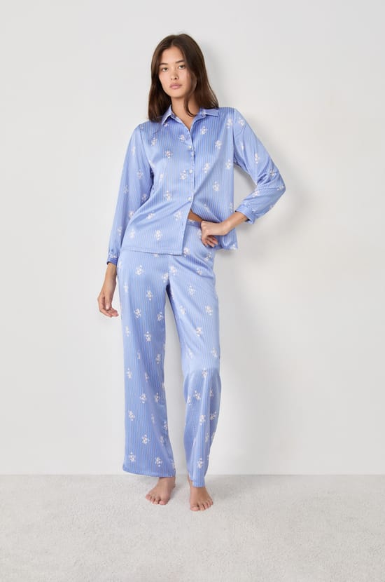 Satin pyjama trousers with prints;${refinementColor}