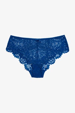 Lace Shorty;${refinementColor}