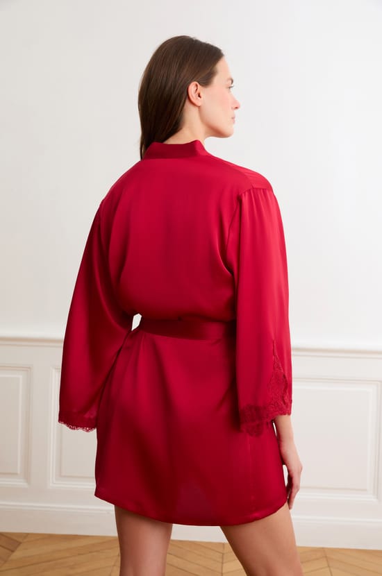 Satin-N&eacute;glig&eacute;;${refinementColor}