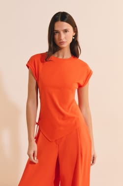 T-shirt avec liens nou&eacute;s sur le c&ocirc;t&eacute;;${refinementColor}