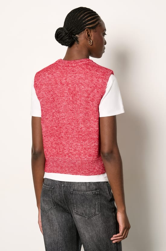 Pull sans manche;${refinementColor}