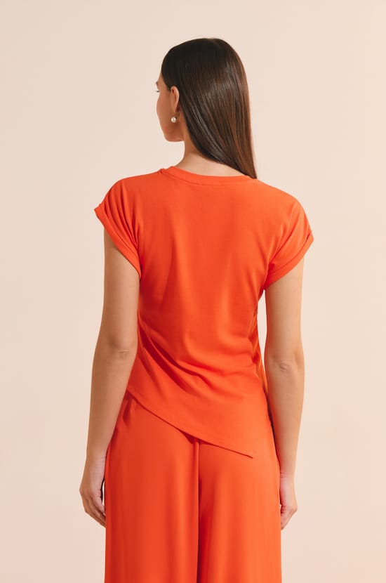 T-shirt avec liens nou&eacute;s sur le c&ocirc;t&eacute;;${refinementColor}