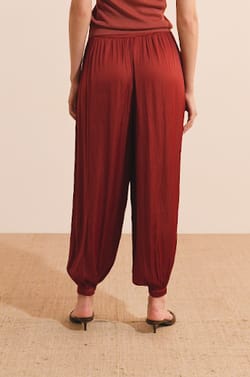 Pantalon bouffant;${refinementColor}