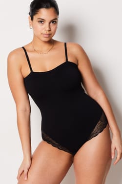 Body moldeador tirantes desmontables - Sujeción ligera ;${refinementColor}