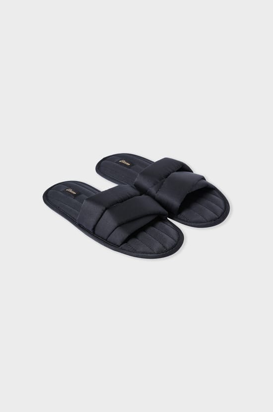 Satin flip-flop slippers;${refinementColor}