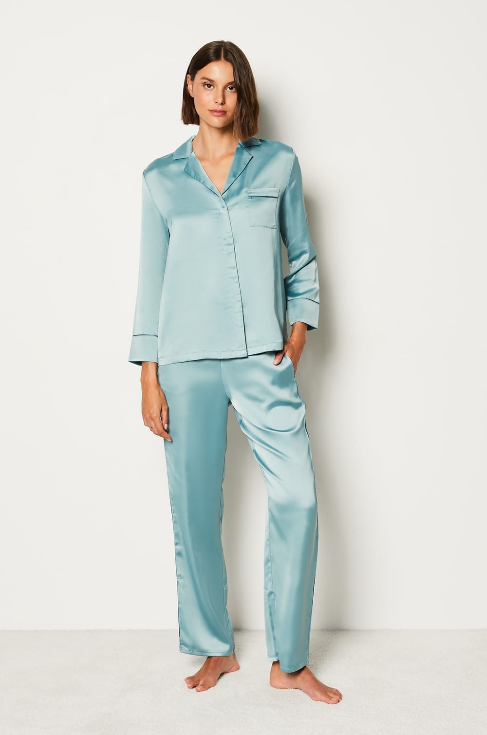 Pantalón de pijama de raso;${refinementColor}