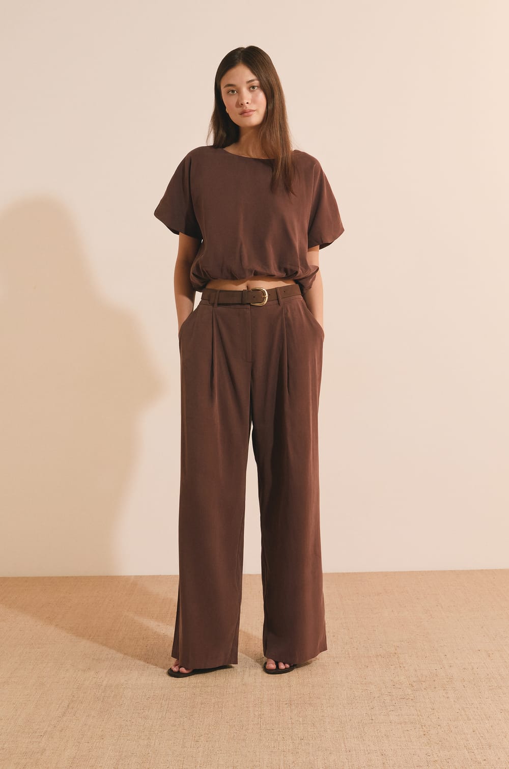 Pantalon large;${refinementColor}