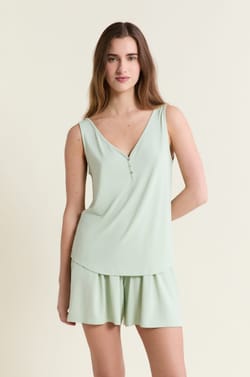 Top de pijama sin mangas con cuello en V de modal;${refinementColor}