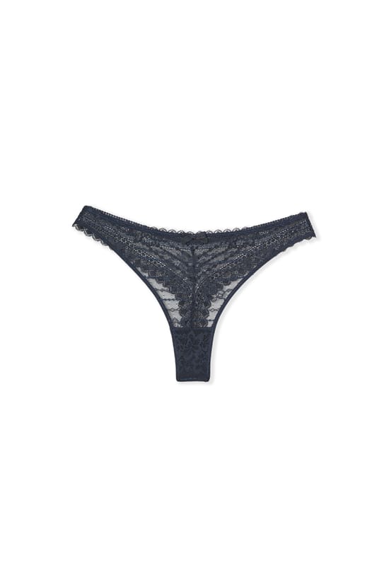 Tanga en dentelle;${refinementColor}