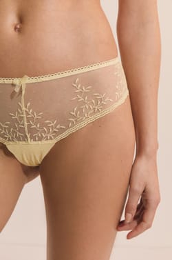 Hipster with Embroidery;${refinementColor}