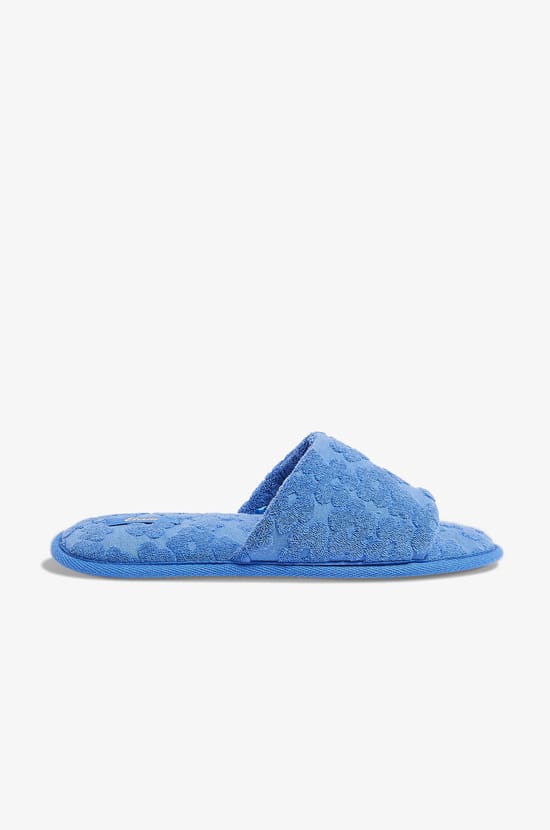 Slide Slipper;${refinementColor}