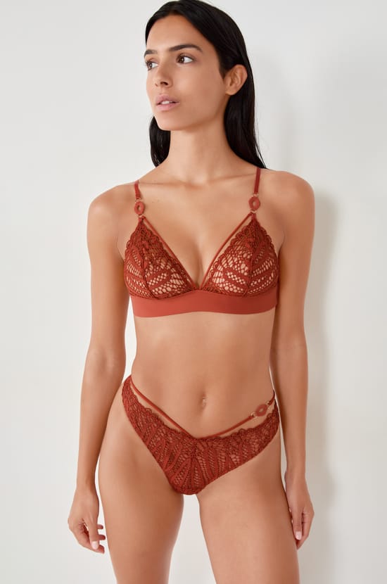 Lace Tanga;${refinementColor}