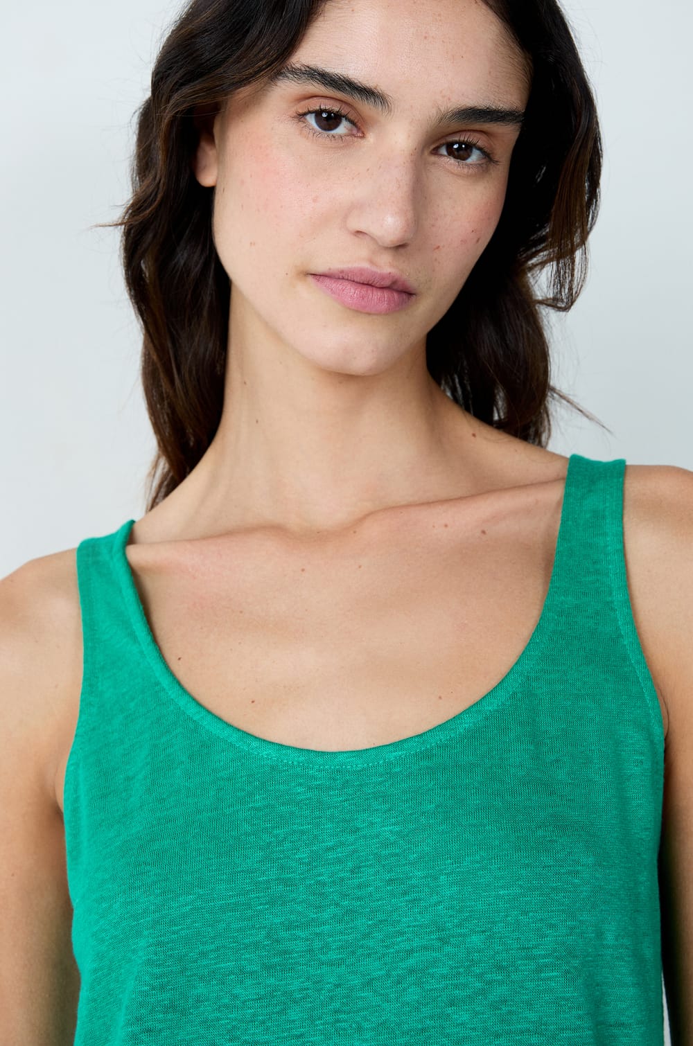 100% Linen Tank Top;${refinementColor}