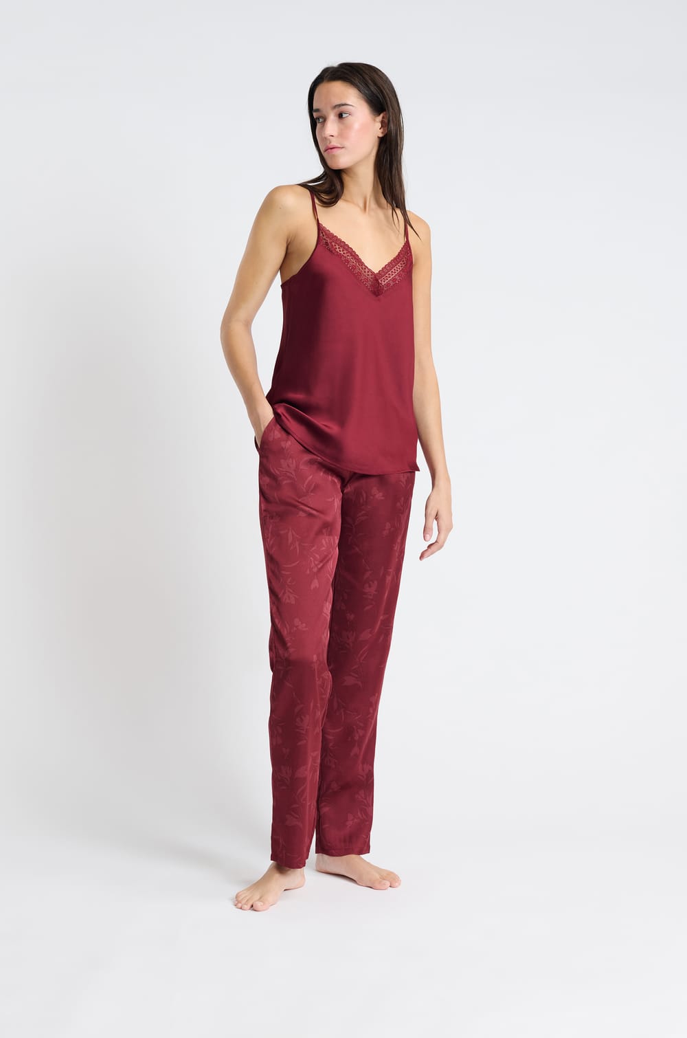 Pyjama 3 pièces satiné;${refinementColor}