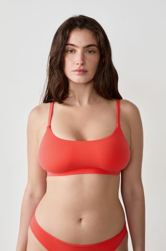 Brassière en microfibre;${refinementColor}