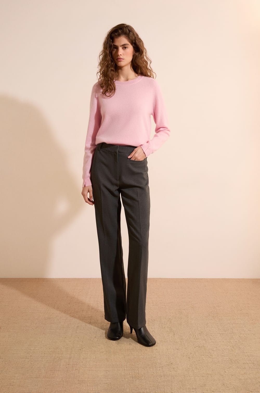 Pull col rond 100% cachemire;${refinementColor}