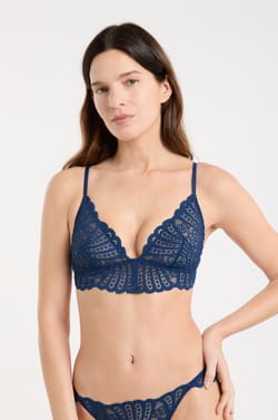 Soutien-gorge triangle en dentelle;${refinementColor}