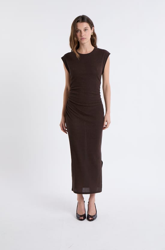 Robe longue fendue;${refinementColor}