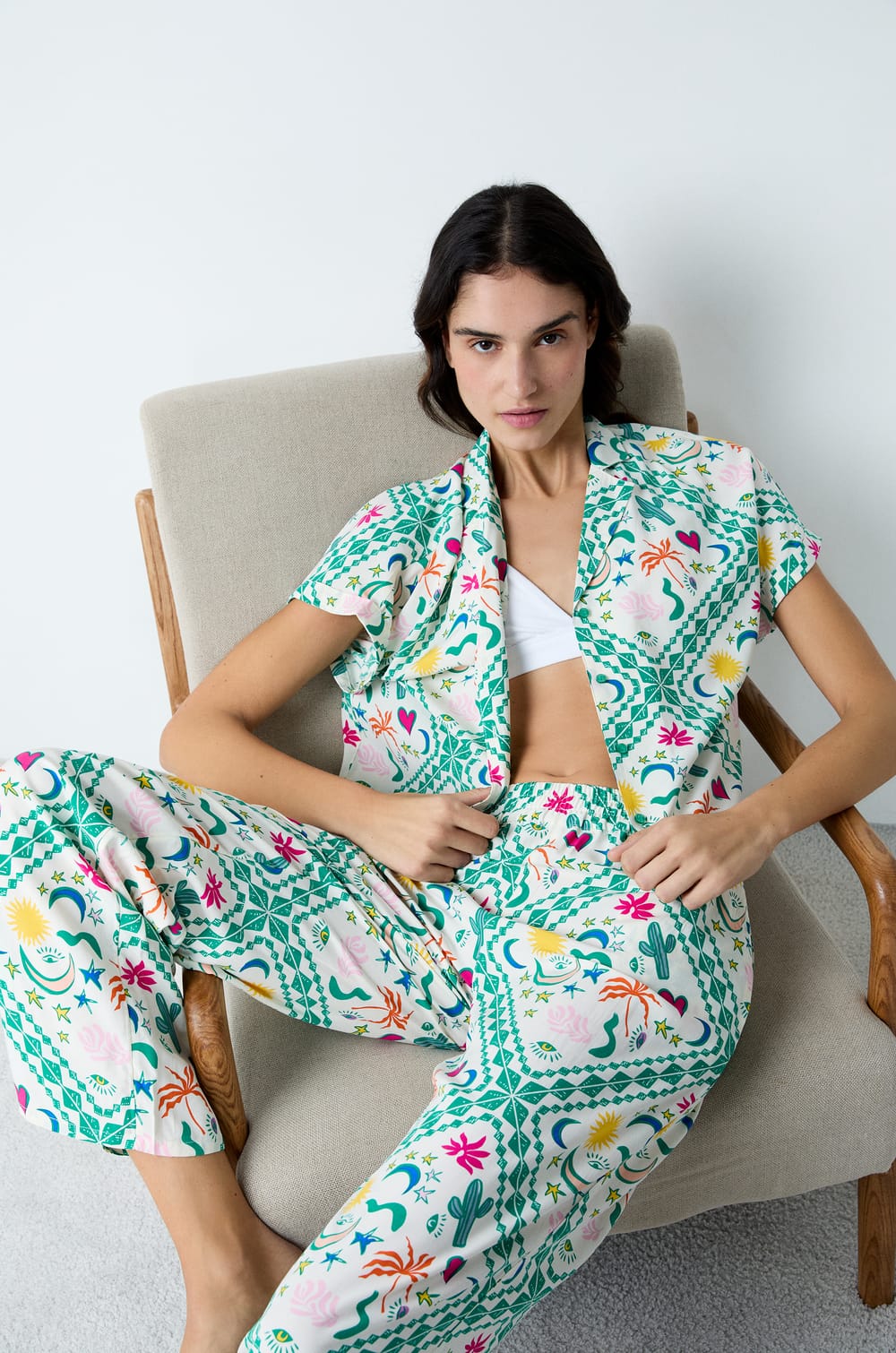 Pyžamové kalhoty s potiskem;${refinementColor}