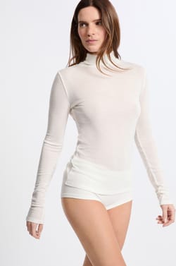 T-shirt thermique col roul&eacute; avec laine;${refinementColor}