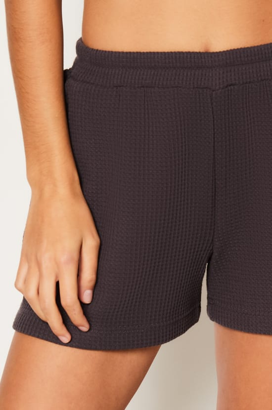 Short de pyjama gaufré;${refinementColor}