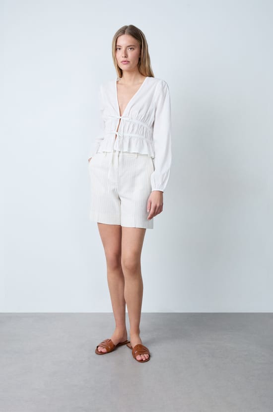 Katoenen top met lange mouwen en strikjes;${refinementColor}