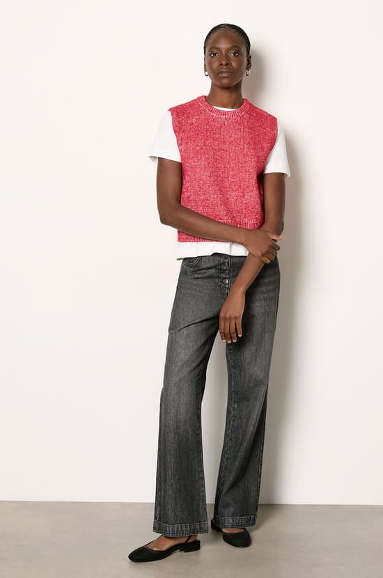 Sleeveless Sweater;${refinementColor}
