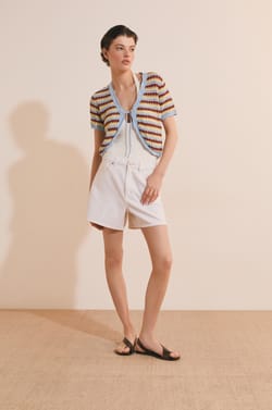 Cardigan manches courtes ouvert sur le devant;${refinementColor}