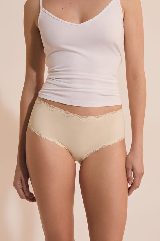 Braga culotte de microfibra;${refinementColor}