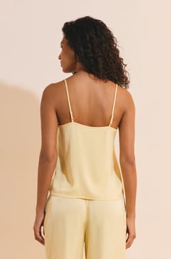 Caraco satin&eacute; avec dentelle;${refinementColor}