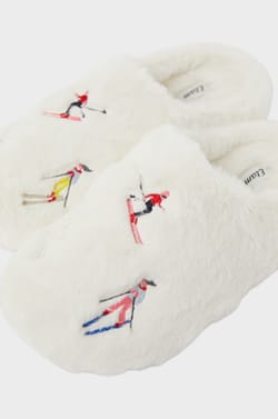 Zapatillas destalonadas de pelo estampadas con motivos de esquiadores;${refinementColor}