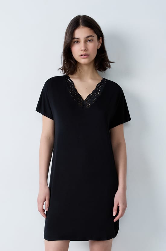 Modal nightshirt with lace neckline;${refinementColor}