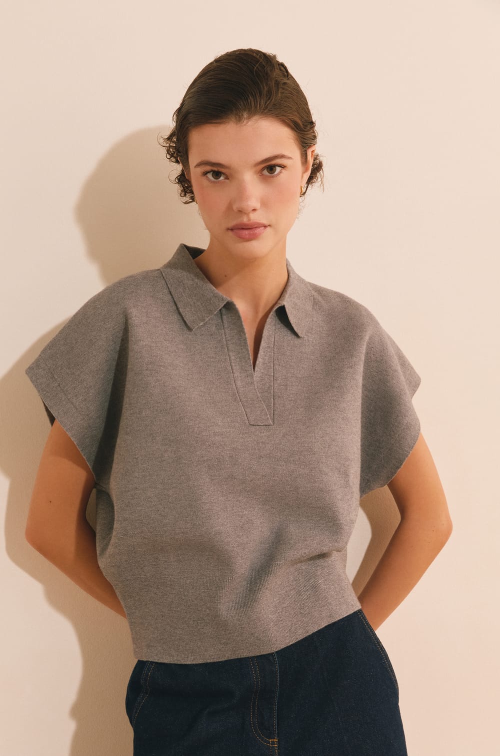 Pull manches courtes avec col polo;${refinementColor}