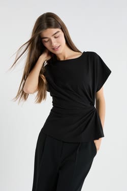 T-shirt drap&eacute; avec noeud;${refinementColor}