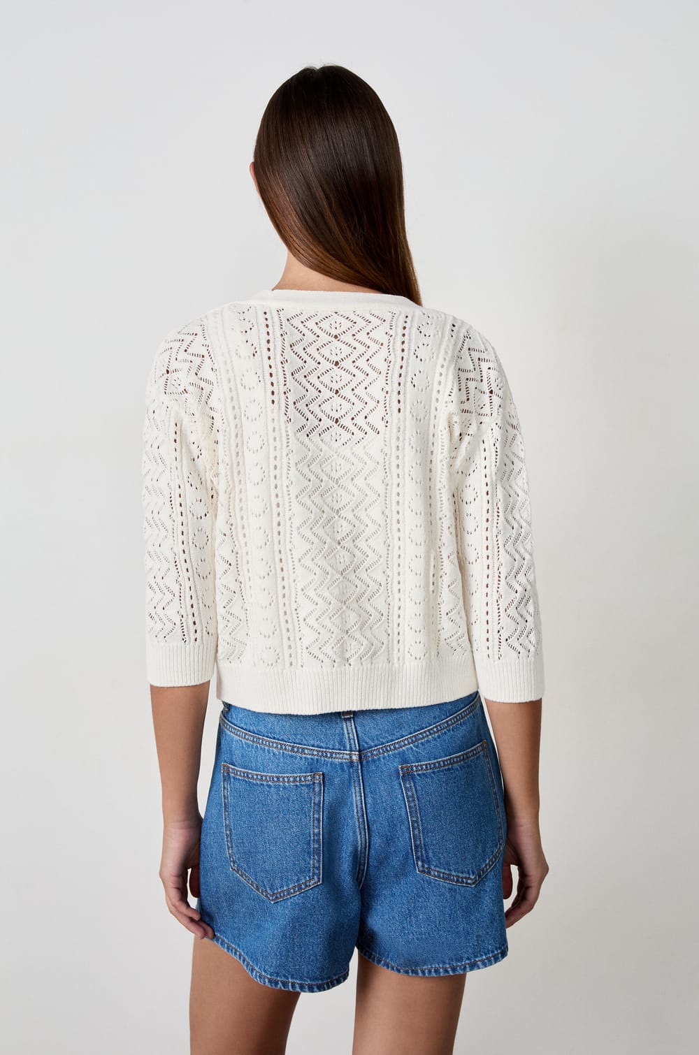 Gilet nou&eacute; sur le devant en tricot;${refinementColor}