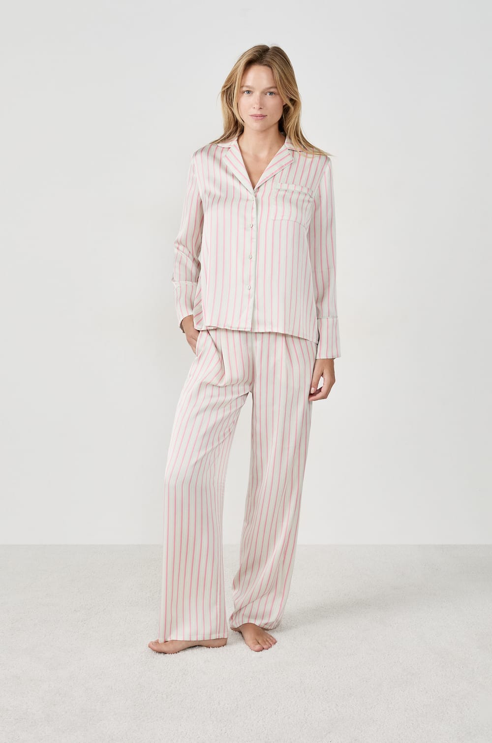 Pyjama 2 pièces à rayures;${refinementColor}