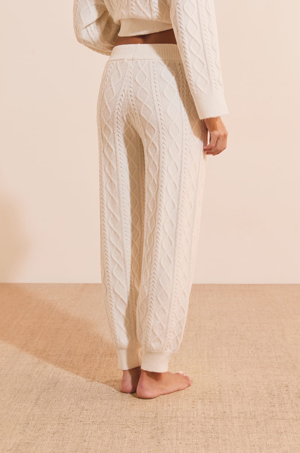 Pantalon en maille;${refinementColor}