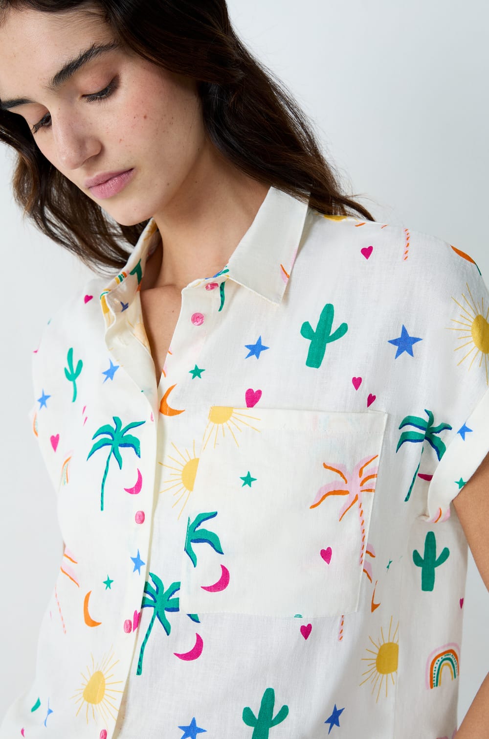 Chemise de pyjama imprimée manches courtes en lin et viscose;${refinementColor}