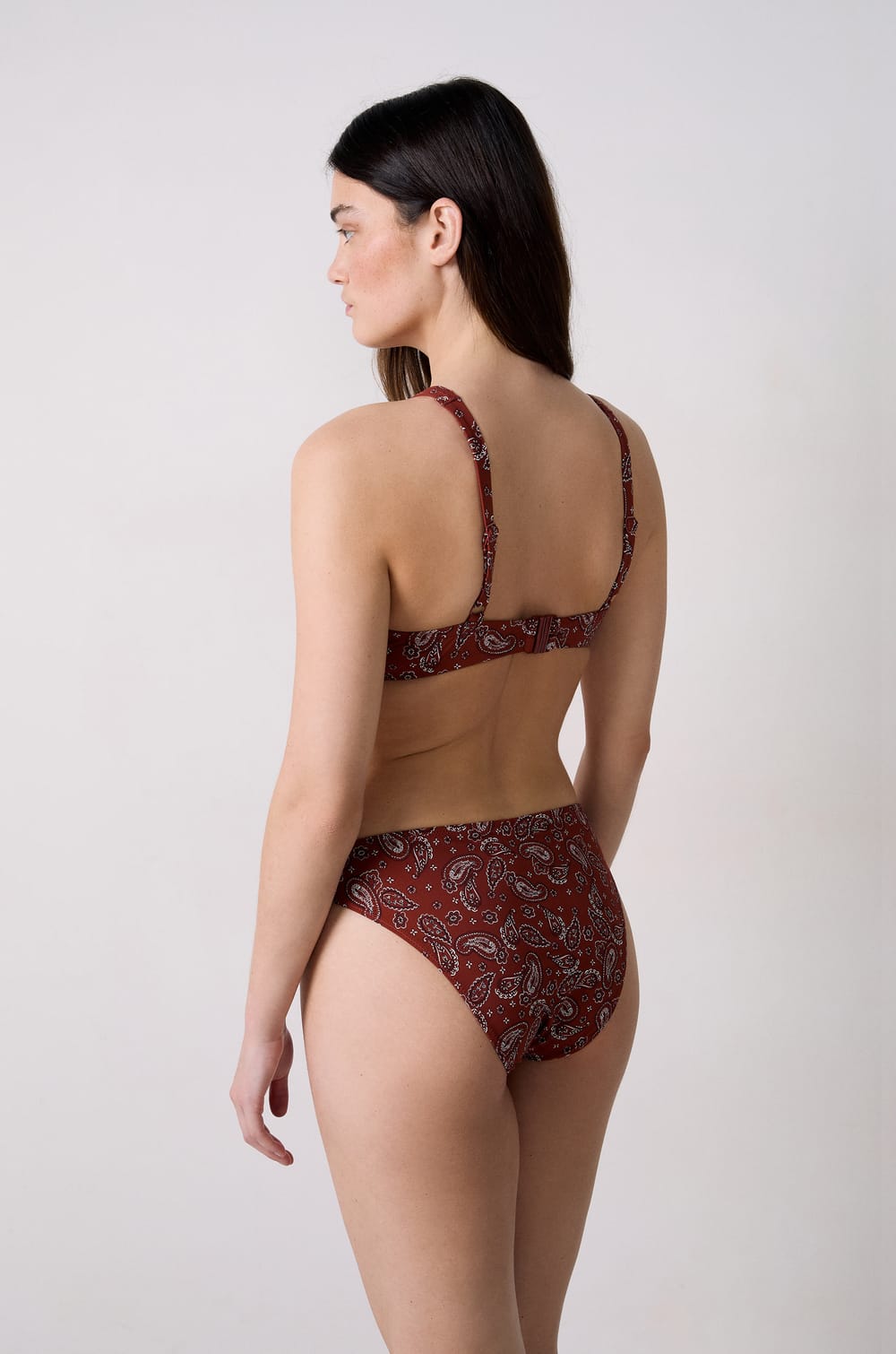 Triangel-Bikini-Top mit Bügel;${refinementColor}